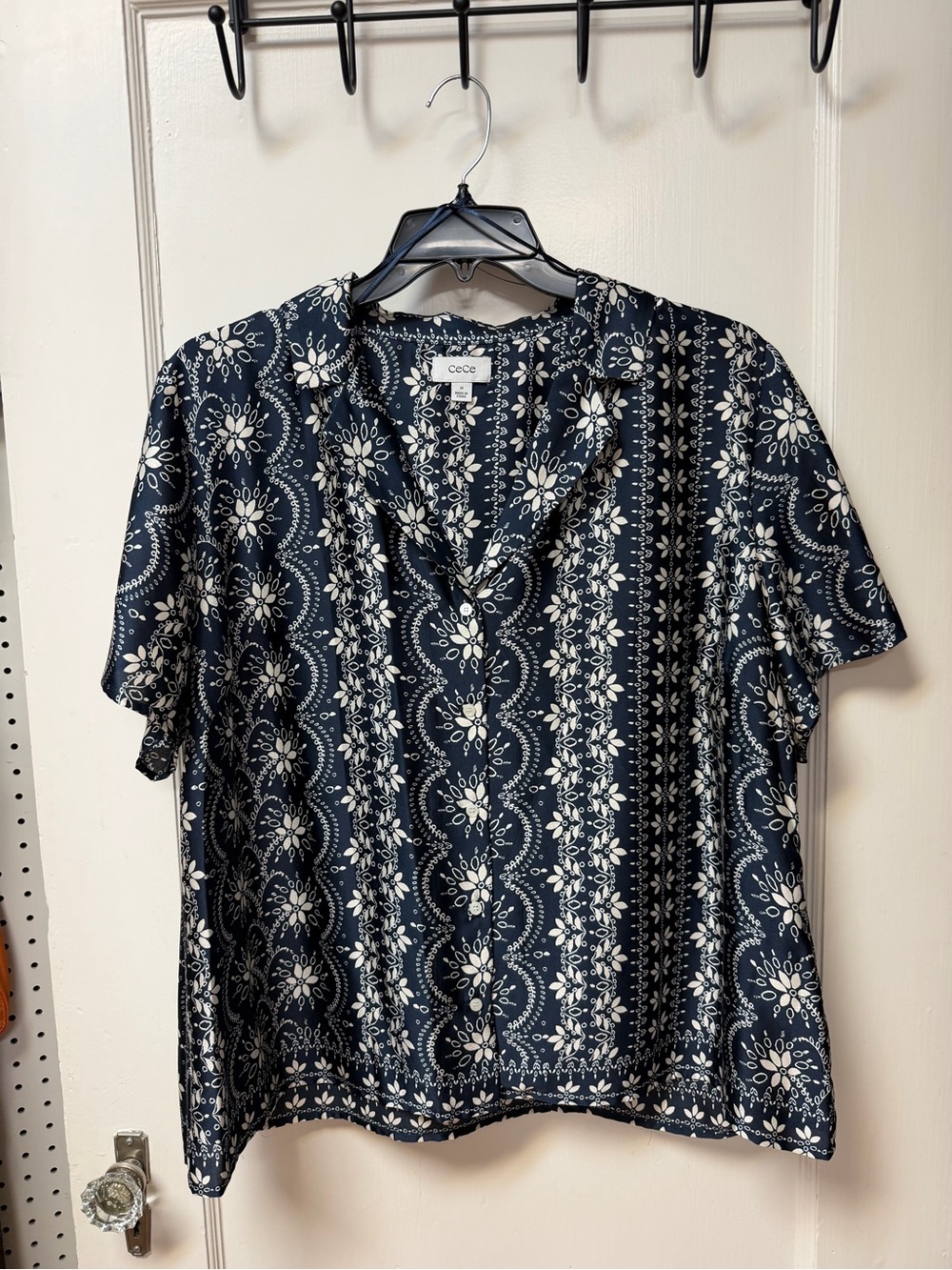 CeCe Navy and White Floral Band Print Short Sleeve Blouse